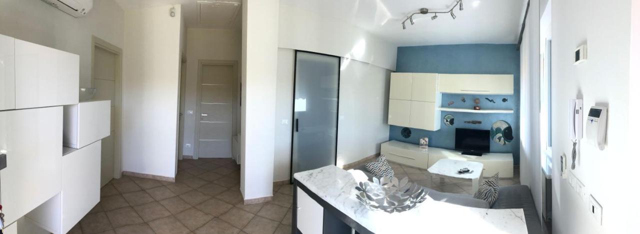 Casa Vacanze Sunflower Carrara Bagian luar foto